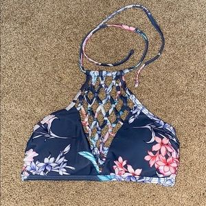 Bikini top